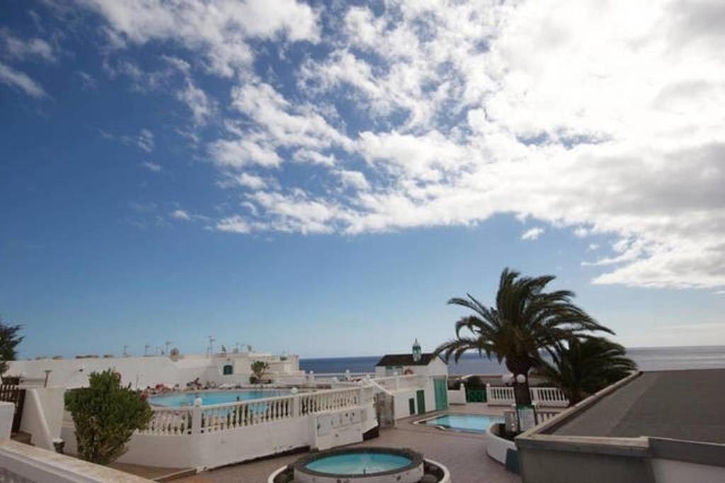Апартаменты Luxury Sea View Пуэрто дель Кармен Экстерьер фото